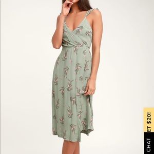 Lulu’s Coleen Sage Green Floral Print Dress